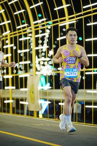 BIB: 100, 43916
                            <button type="button" onclick="openModal(22810720)" class="btn btn-primary btn-sm float-right btn-popup" data-toggle="modal" data-target=".modal-high-quality">
                        <i class="fas fa-shopping-cart"></i> Add to Cart
                    </button>
                                            <button type="button" onclick="isThisMe(22810720, true)" class="btn btn-success btn-sm float-right btn-popup btn-isme hidden" data-toggle="tooltip" data-placement="bottom" title="นี่คือรูปของคุณใช่ไหม คลิกที่นี่เพื่อเอาเข้าอัลบั้ม">
                        <i class="fas fa-plus"></i> Add to album
                    </button>
                    <button type="button" onclick="isThisMe(22810720, false)" class="btn btn-warning btn-sm float-right btn-popup btn-isnotme hidden">
                        <i class="fas fa-ban"></i> Remove from album
                    </button>